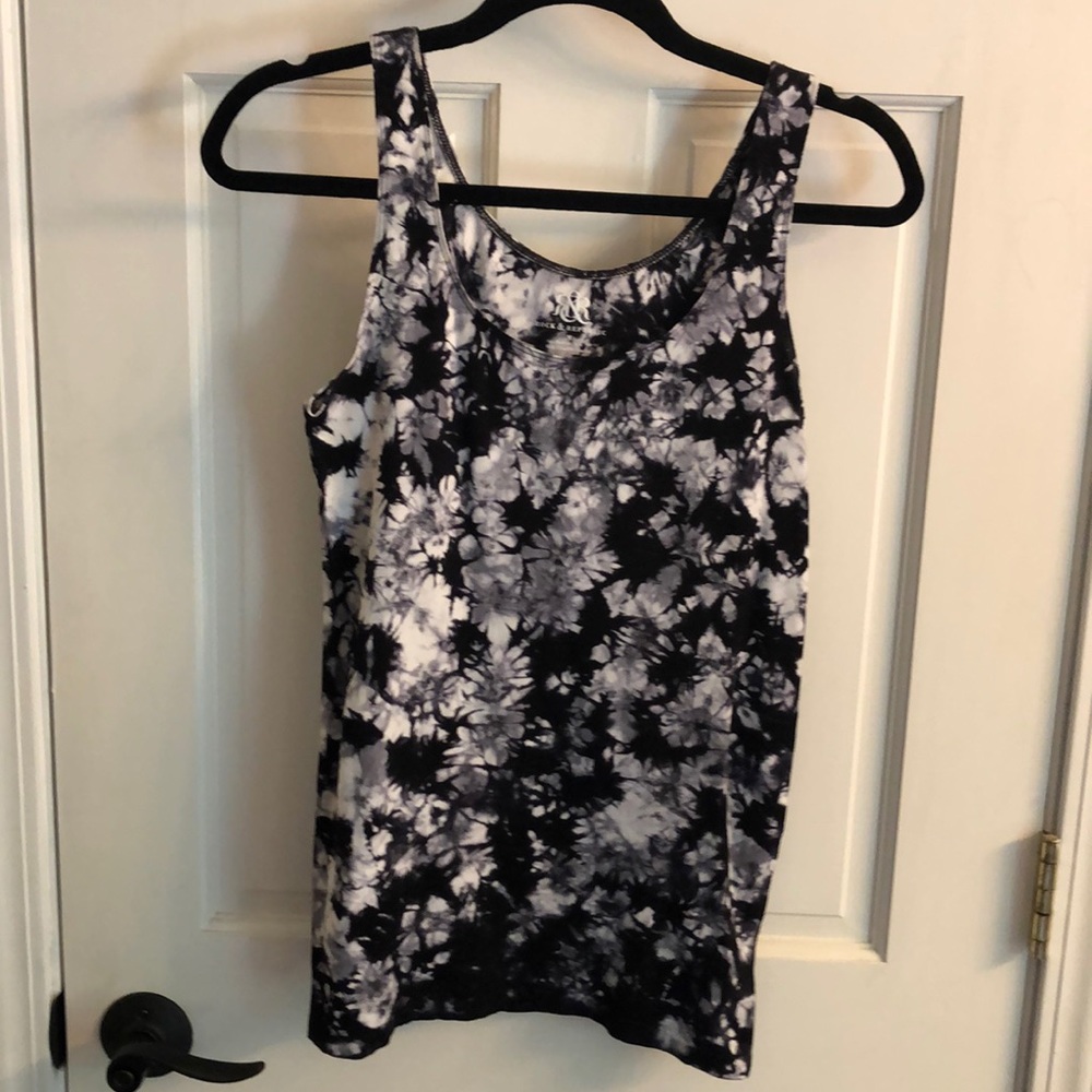 Rock & Republic Black/White Tank Size Med